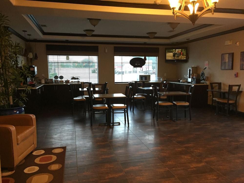 Three Rivers Atria Inn & Suites מראה חיצוני תמונה